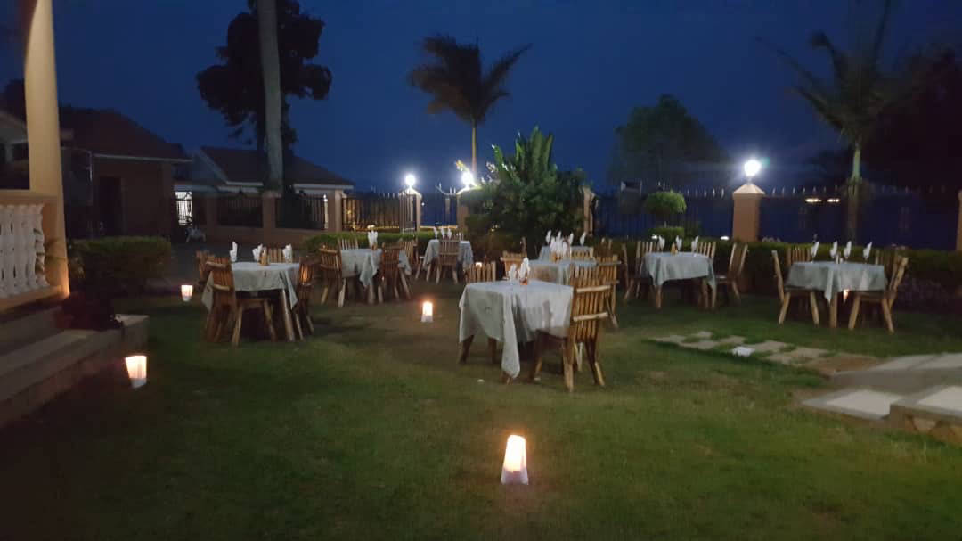 Candle-lit outdoor dining at Sienna Beach Hotel