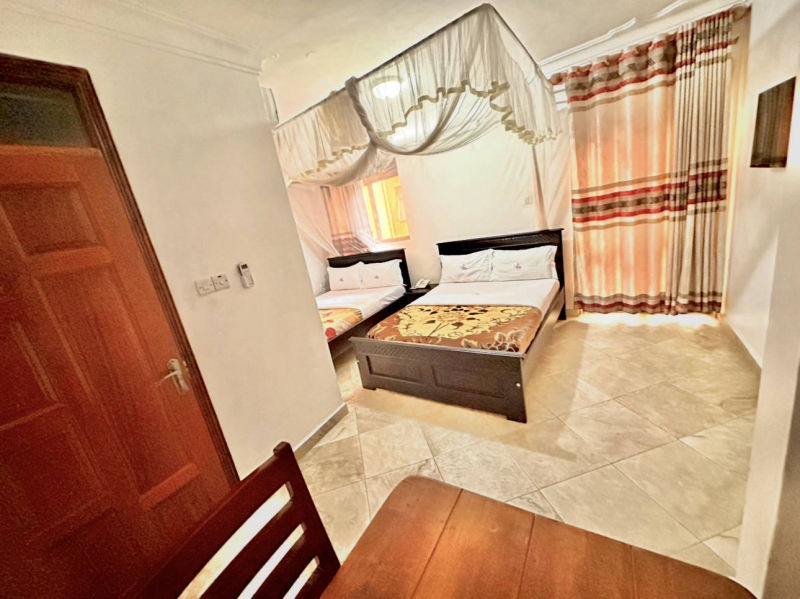 Twin-bed Standard Room